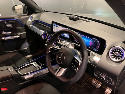 2025 Mercedes-BENZ GLB thumbnail 12