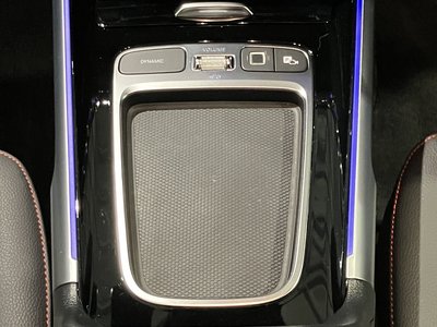 2025 Mercedes-BENZ GLB thumbnail 26