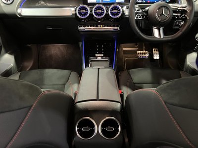 2025 Mercedes-BENZ GLB thumbnail 27