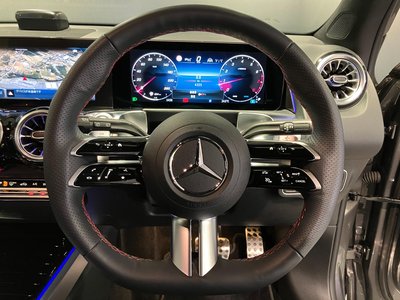 2025 Mercedes-BENZ GLB thumbnail 19
