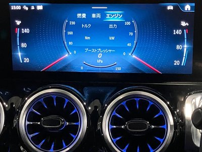 2025 Mercedes-BENZ GLB thumbnail 17