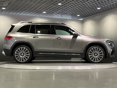 2025 Mercedes-BENZ GLB thumbnail 39