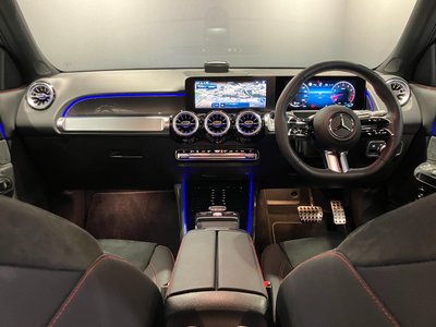 2025 Mercedes-BENZ GLB thumbnail 11