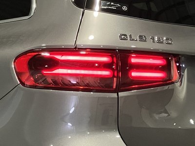 2025 Mercedes-BENZ GLB thumbnail 35