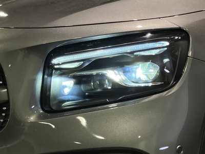 2025 Mercedes-BENZ GLB thumbnail 34