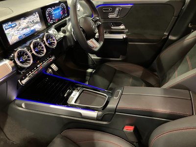 2025 Mercedes-BENZ GLB thumbnail 13