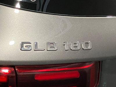 2025 Mercedes-BENZ GLB thumbnail 50