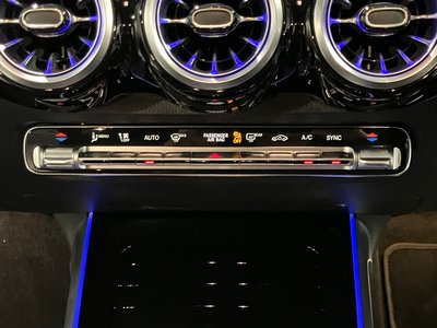 2025 Mercedes-BENZ GLB thumbnail 25
