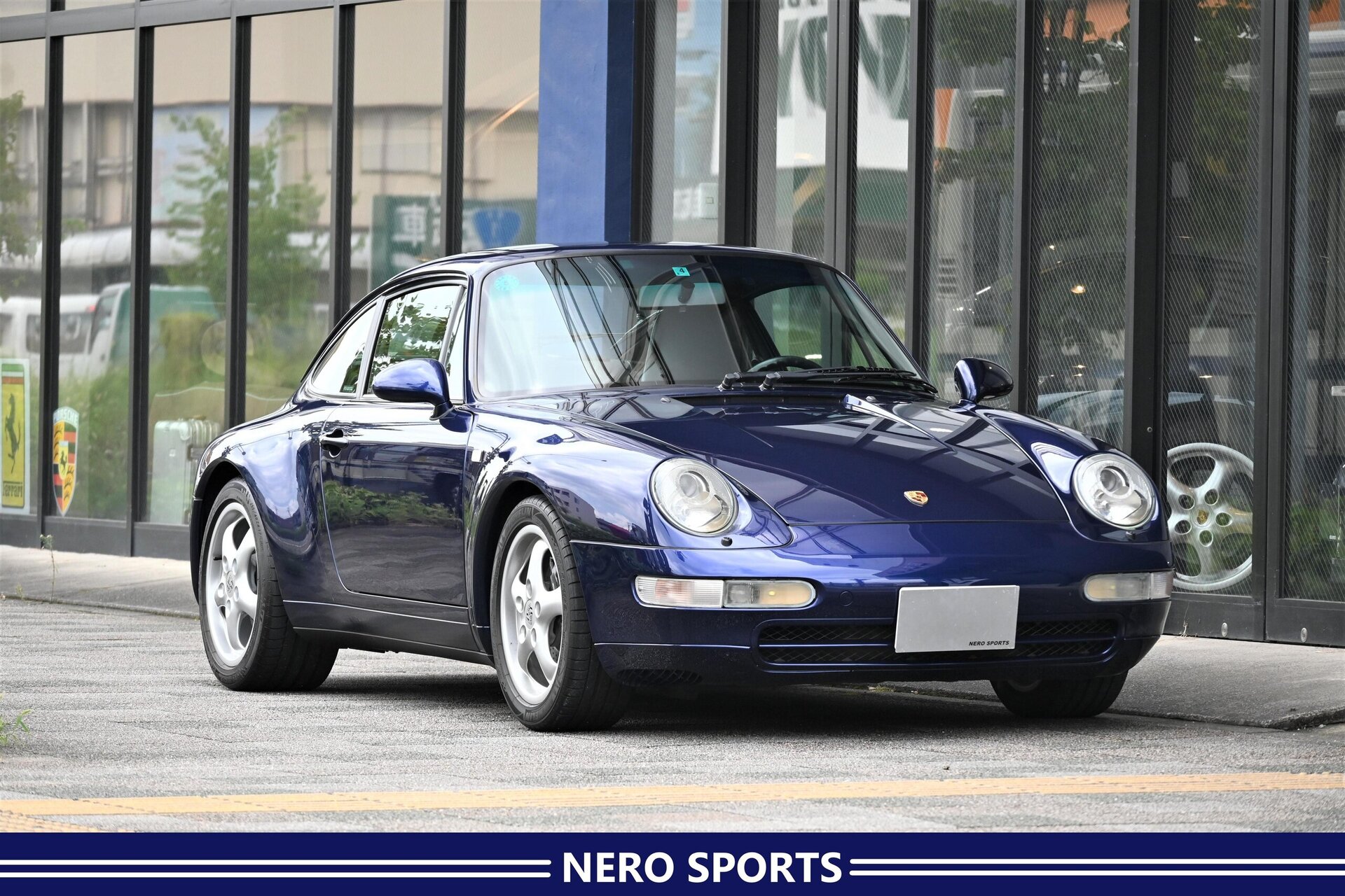 PORSCHE 911 - View 1