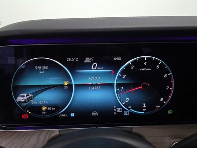 2020 Mercedes-BENZ E-CLASS 缩略图 11