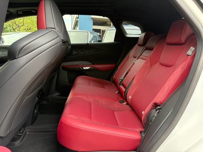 2025 Lexus RX — миниатюра 15