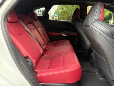 2025 Lexus RX — миниатюра 14