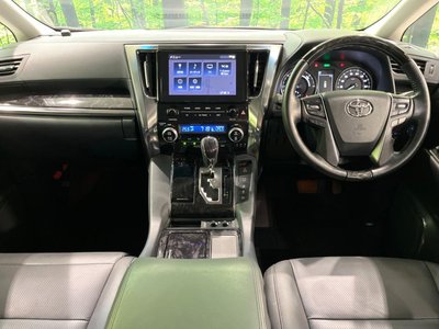TOYOTA ALPHARD - 2