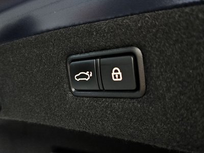 2019 Genesis G90 — миниатюра 23