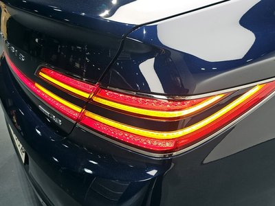 2019 Genesis G90 — фото 10