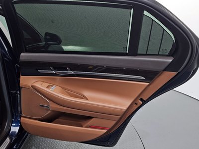 2019 Genesis G90 — миниатюра 31