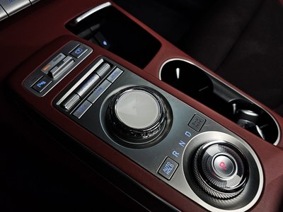 صورة مصغرة 12 لـ 2022 Genesis GV70