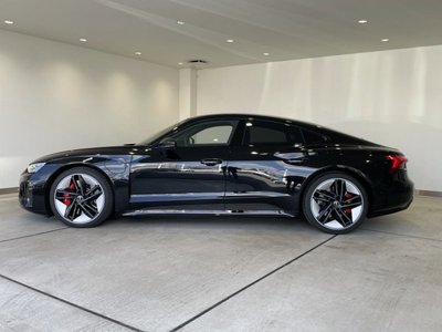 AUDI RS E-TRON GT - 3