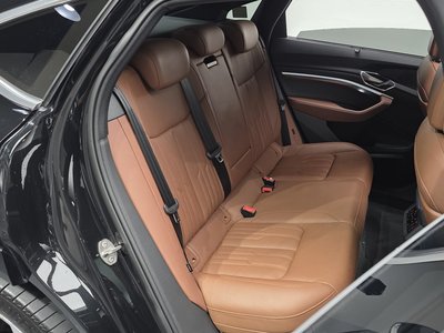 صورة مصغرة 11 لـ 2023 AUDI E-TRON