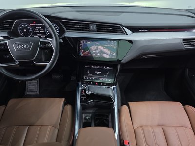 صورة 5 لـ 2023 AUDI E-TRON
