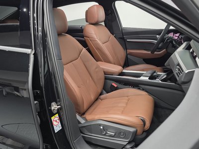 صورة مصغرة 12 لـ 2023 AUDI E-TRON