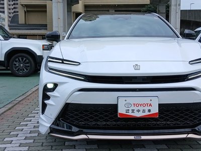 2023 Toyota CROWN SPORT photo 2