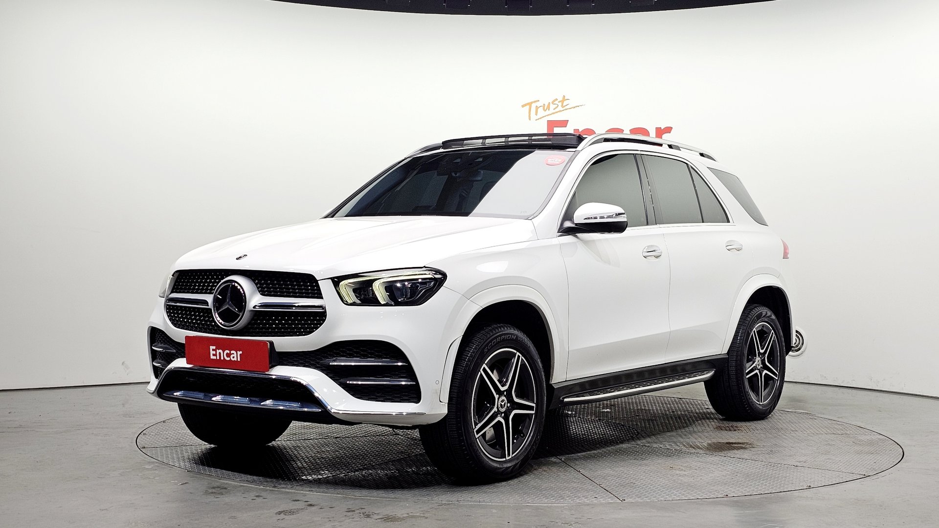 MERCEDES-BENZ GLE - View 1