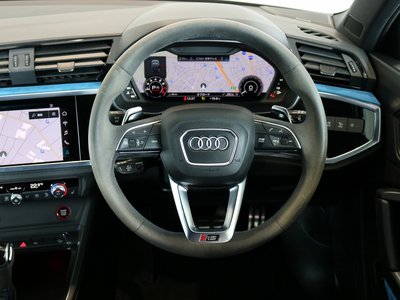 AUDI Q3 - 8