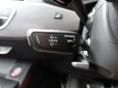 صورة مصغرة 24 لـ 2019 AUDI RS4 AVANT