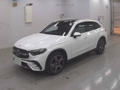 MERCEDES-BENZ GLC - 4