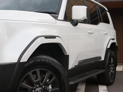 TOYOTA LAND CRUISER 250 - 7