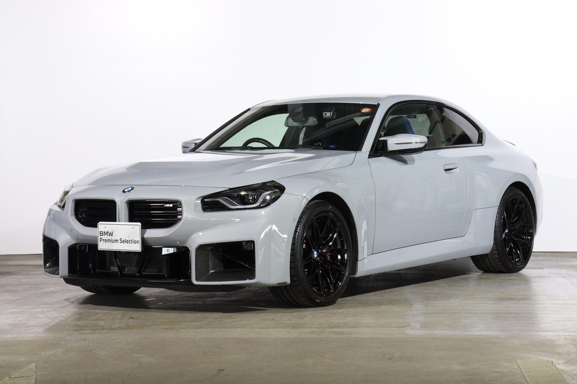 BMW M2 COUPE - View 1