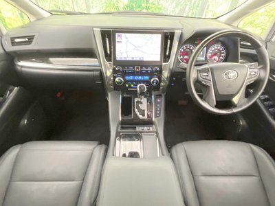 TOYOTA ALPHARD - 2