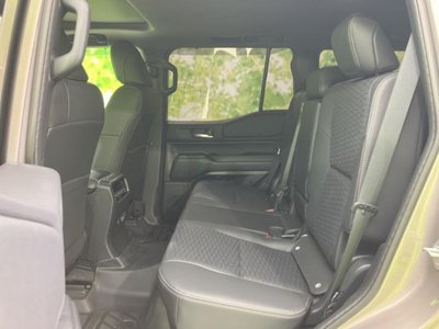 TOYOTA LAND CRUISER 250 - 8