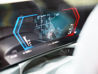 صورة 8 لـ 2023 BMW M4