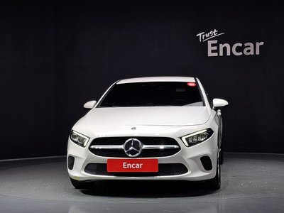 صورة 2 لـ 2019 Mercedes-BENZ A-CLASS