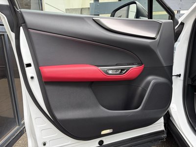 2022 Lexus NX — миниатюра 36