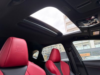 صورة 8 لـ 2022 Lexus NX