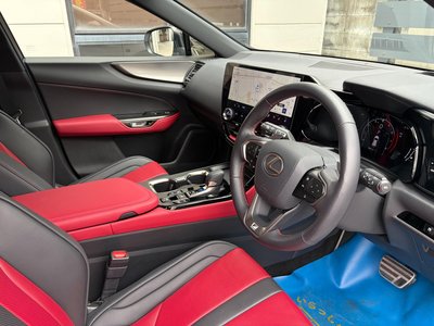 2022 Lexus NX — миниатюра 29