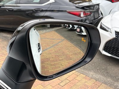 2022 Lexus NX — миниатюра 22