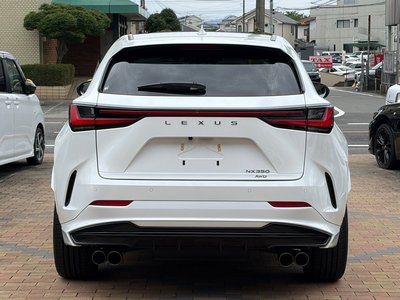 2022 Lexus NX — миниатюра 14
