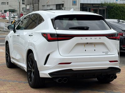 2022 Lexus NX — миниатюра 13