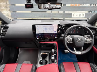 2022 Lexus NX — миниатюра 28