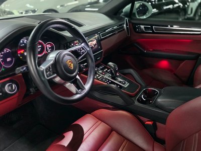 صورة 4 لـ 2023 Porsche CAYENNE