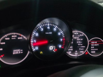 صورة 7 لـ 2023 Porsche CAYENNE