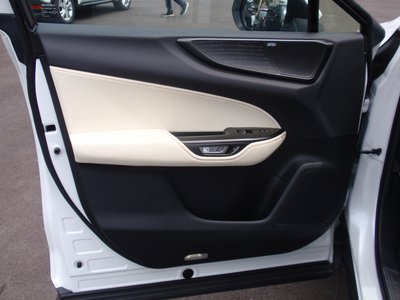 2024 Lexus NX — миниатюра 23