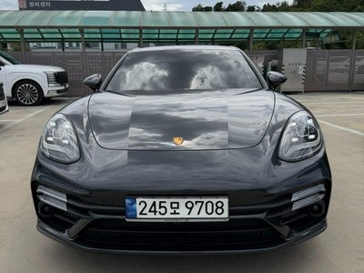 صورة 2 لـ 2023 Porsche PANAMERA