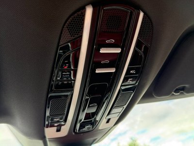 2023 Porsche PANAMERA thumbnail 20