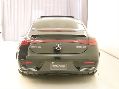 MERCEDES-BENZ EQE AMG - 3