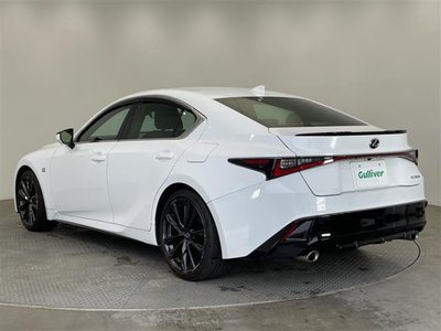 2023 Lexus IS — миниатюра 43